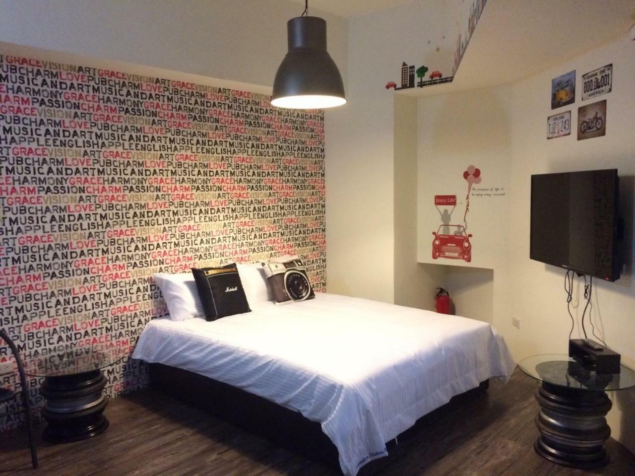 Apartamento Traveler Station R15 Kaohsiung Exterior foto